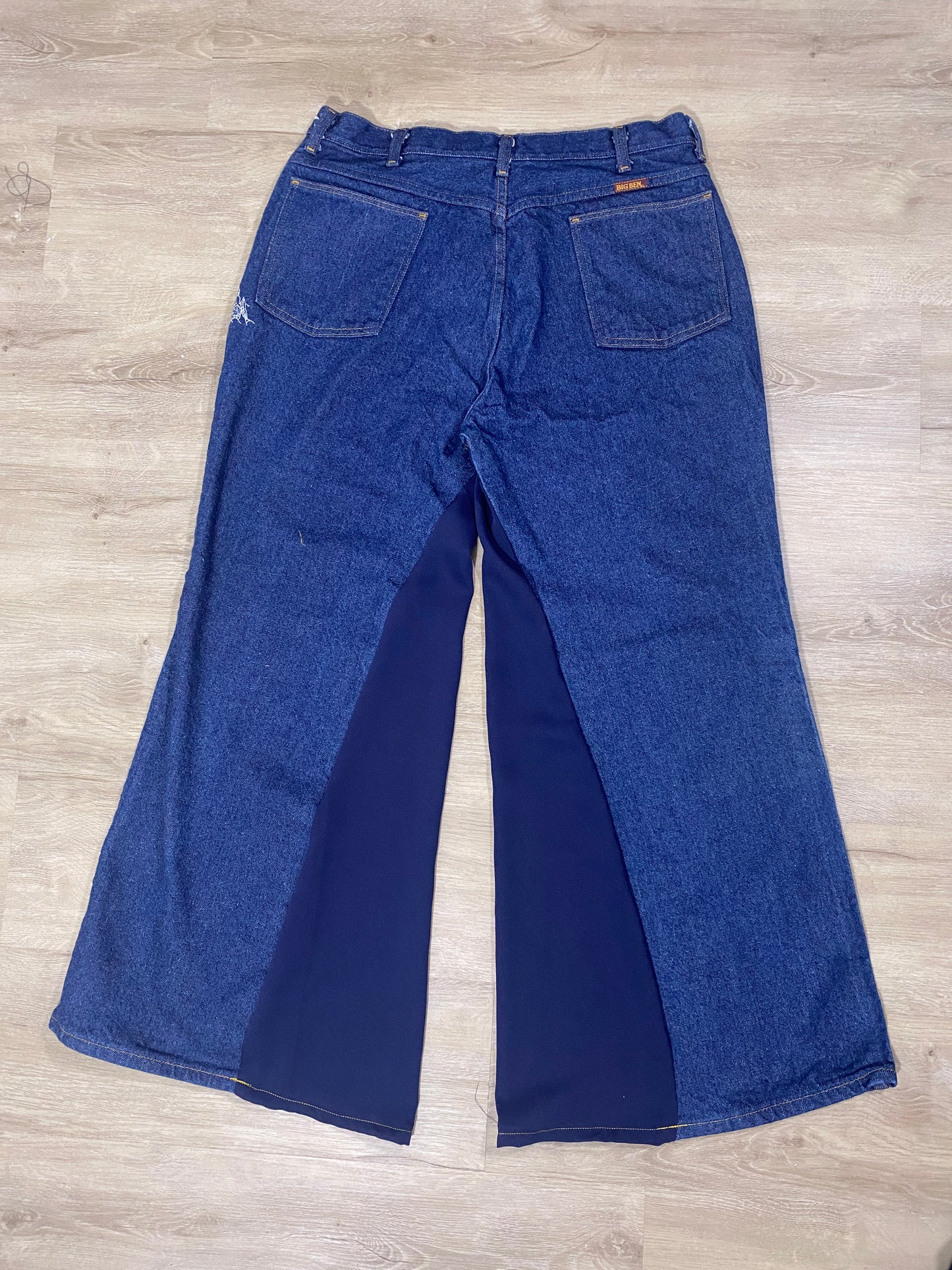 Super Baggy Waterfall Denim Dark Wash